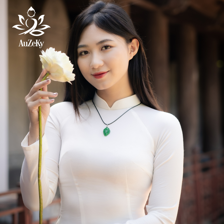 หน้าหินฮวงจุ้ยจิ้งจอกเก้าหาง