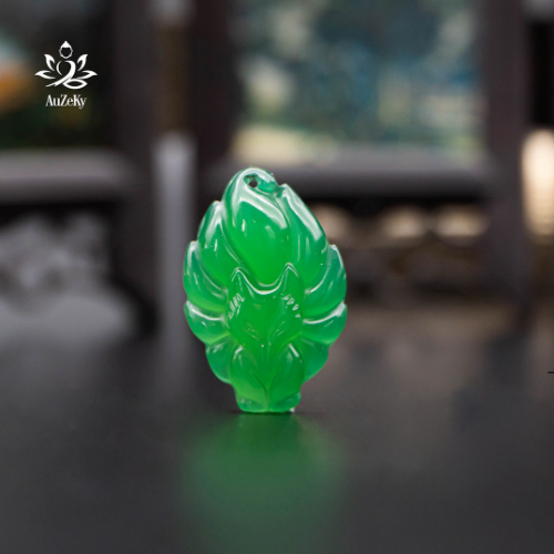 หน้าหินฮวงจุ้ยการ์ตูนเก้าหาง