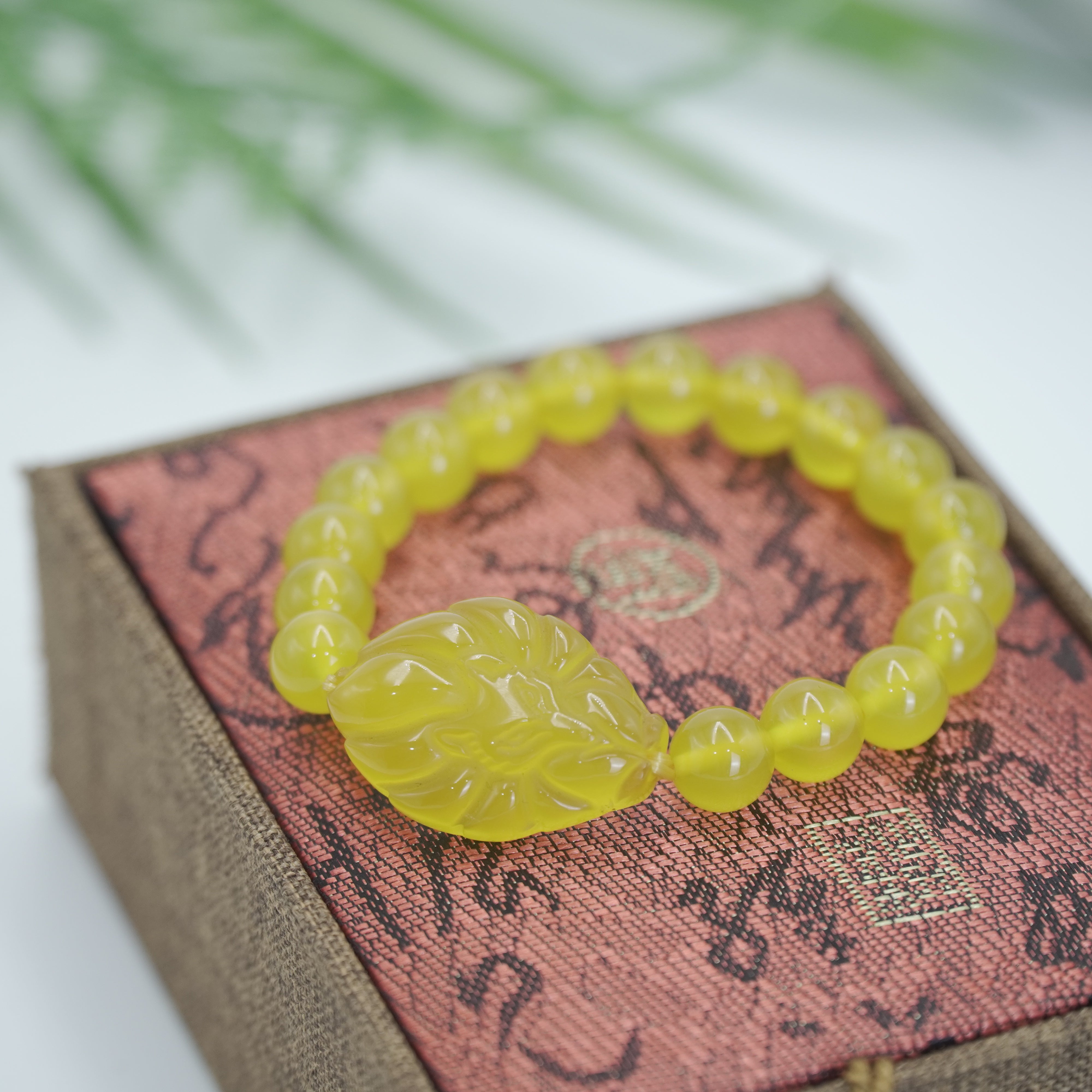 กำไลหินนำโชคจิ้งจอกเก้าหาง