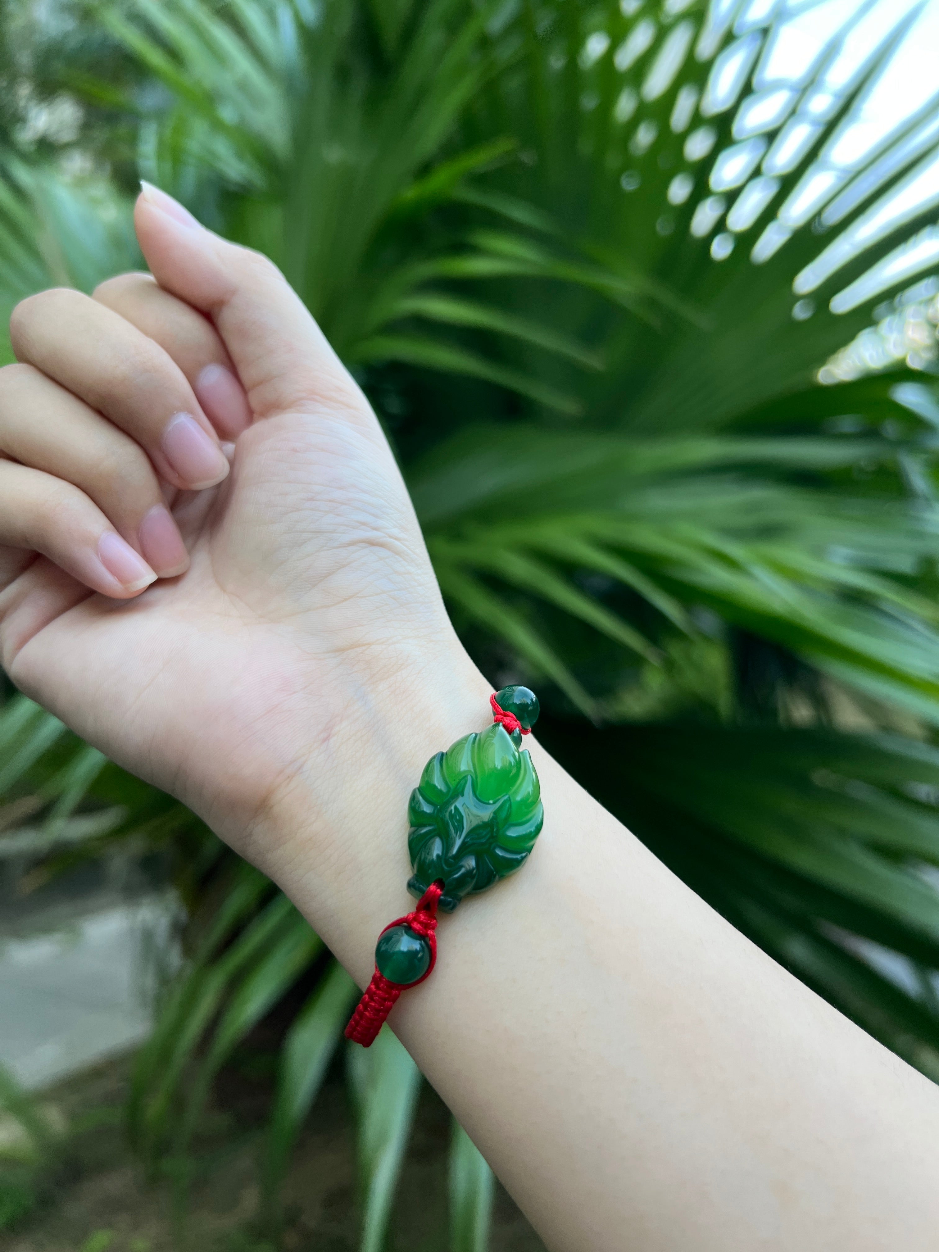 กำไลด้ายแดงจิ้งจอกเก้าหาง